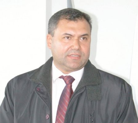 Sunai Cadâr vrea să ajungă deputat din partea minorităţii turco-tătare